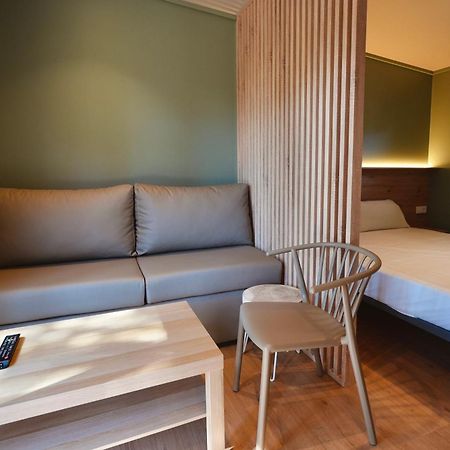 Camping 3 Estrellas Gava Exterior photo