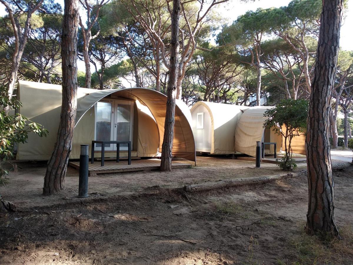 Camping 3 Estrellas Gava Exterior photo