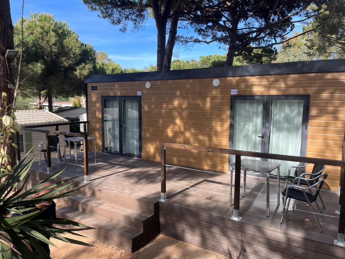Camping 3 Estrellas Gava Exterior photo