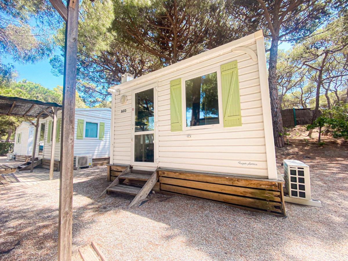 Camping 3 Estrellas Gava Exterior photo