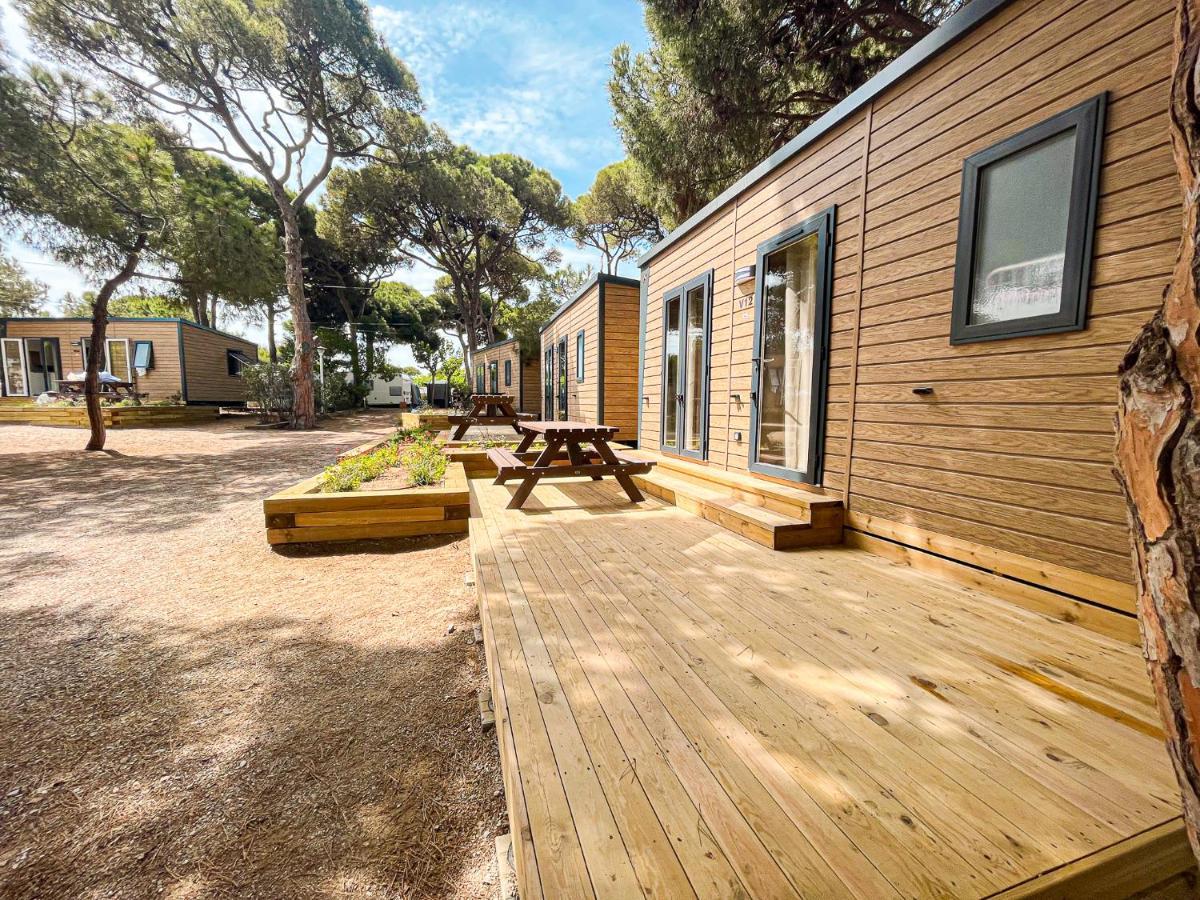 Camping 3 Estrellas Gava Exterior photo