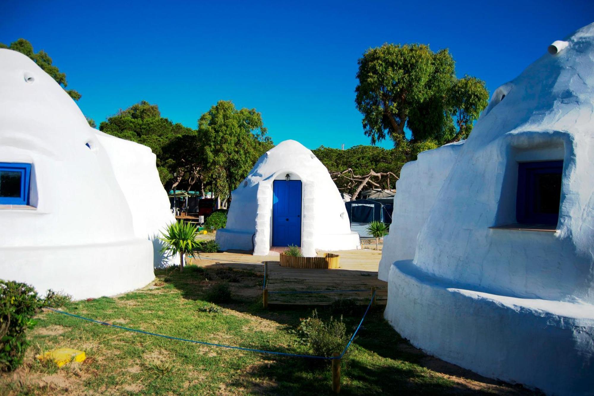Camping 3 Estrellas Gava Exterior photo