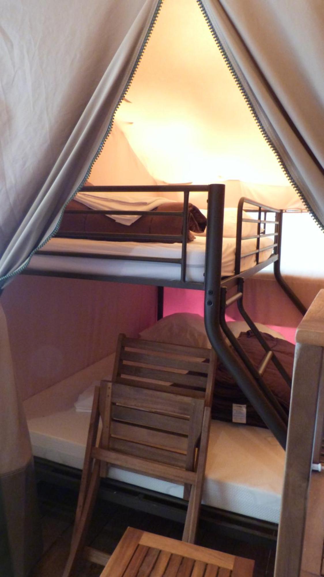 Camping 3 Estrellas Gava Exterior photo