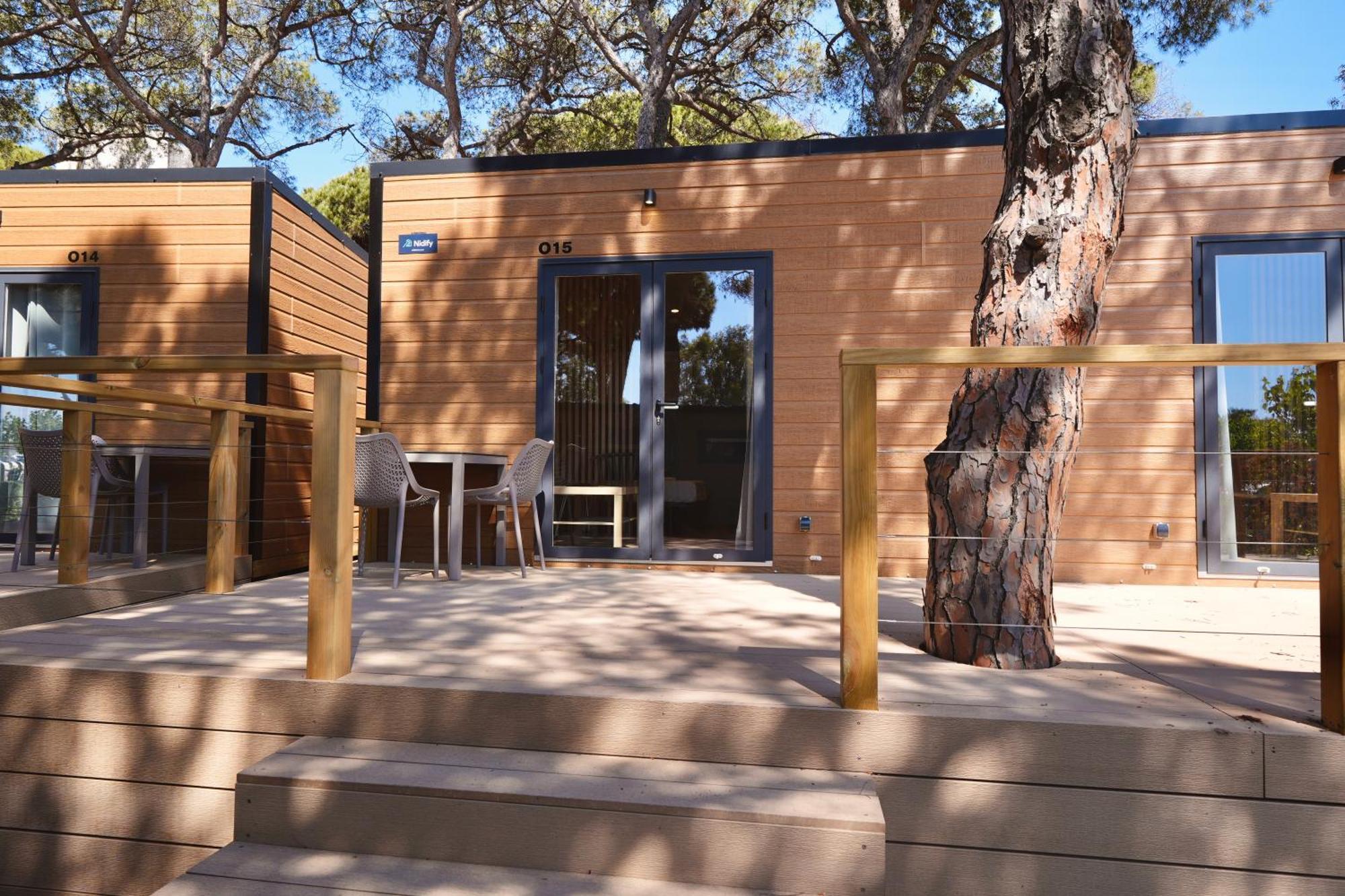 Camping 3 Estrellas Gava Exterior photo